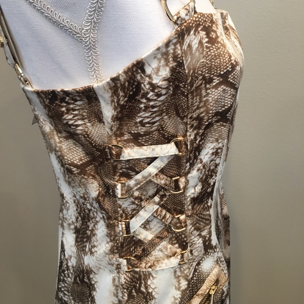 Cache dress - Picture 5 of 7